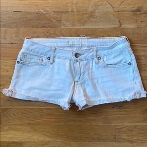 Bullhead Light-Wash Denim Shorts